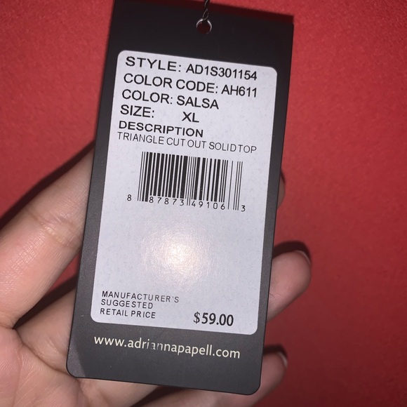 Adrianna Papell flutter sleeve top size XL in color salsa - Picture 3 of 3